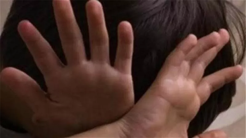 تفاصيل مثيرة في اتهام حارس عقار باستدراج طفل والاعتداء عليه جنسيا فى الدقهلية