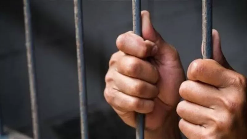 خناقة على الواتس.. تفاصيل صادمة في طعن عامل على يد طالب بالدقهلية