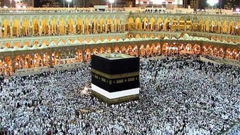 تبدأ من 44 ألفًا و500 جنيه.. أرخص أسعار العمرة لشهر رمضان