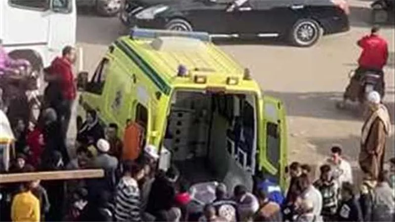 نزيف بالمخ وكسور بالجسد.. تفاصيل صادمة في دهس محامية وابنتها على طريق الشروق