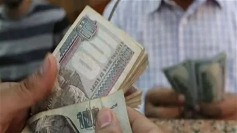 نظام ضريبي جديد.. كم يخصم من راتبك الشهري بعد زيادة المرتبات 2024؟