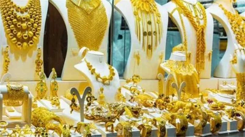 هل هينزل تاني؟.. سعر الذهب اليوم السبت 2-3-2024