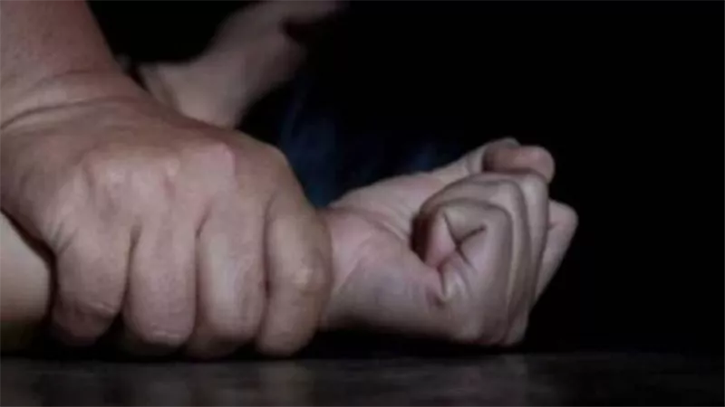 كله برضاها.. تفاصيل مثيرة في الحكم على المتهم بهتك عرض فتاة حلوان
