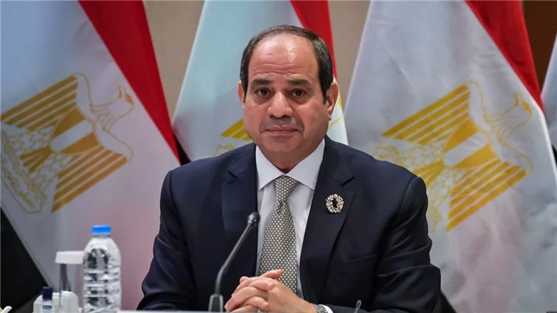 لم أغامر بكم.. السيسي يكشف سبب تحرير سعر الصرف في هذا التوقيت