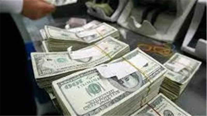عادت لمصر بتدفقات كبيرة.. ما هي الأموال الساخنة ومصير سعر الدولار بعد دخولها؟