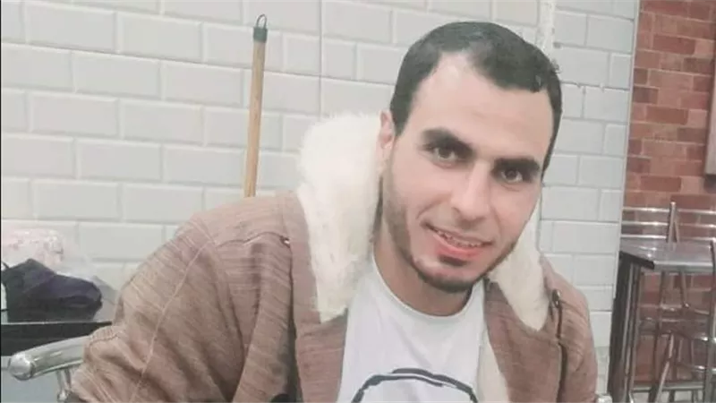 بعد صلاة الفجر.. القصة الكاملة لتخلص مُحفِظ قرآن من حياته بسوهاج وهذه رسالته الأخيرة | شاهد