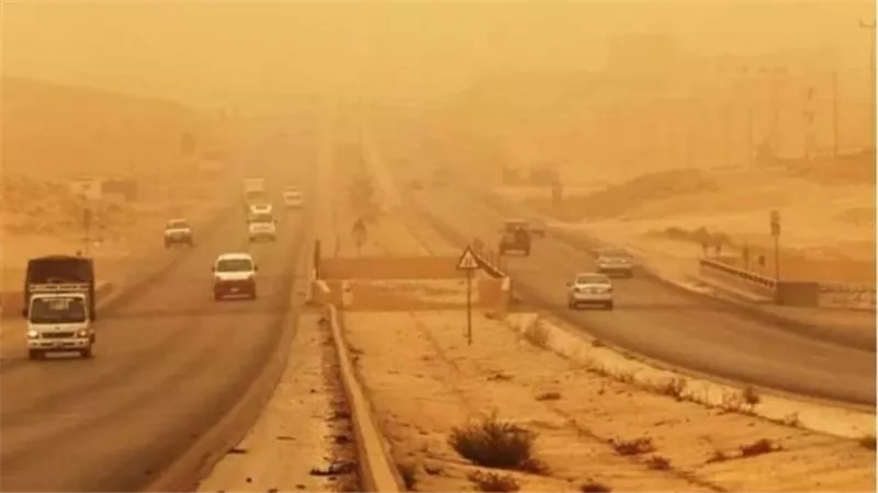 رمال وأتربة.. الأرصاد تحذر من حالة الطقس غدا الأربعاء 27-3-2024