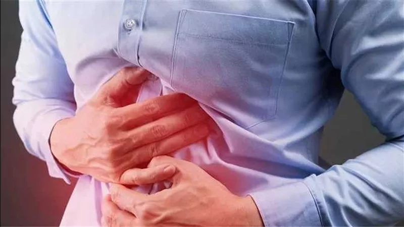 هيئة الدواء تقدم 7 نصائح مهمة لمرضى القولون العصبي في رمضان