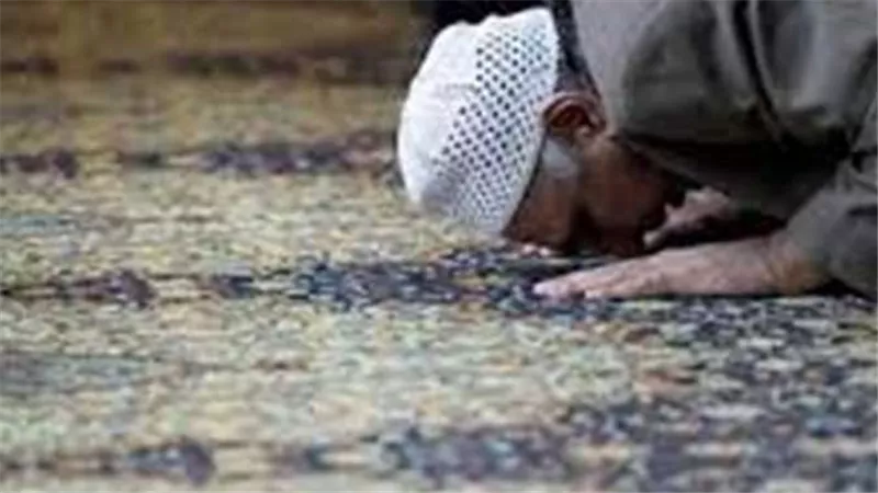 تبدأ اليوم.. الفرق بين صلاة التهجد وقيام الليل وهذا أفضل توقيت لأداءها 