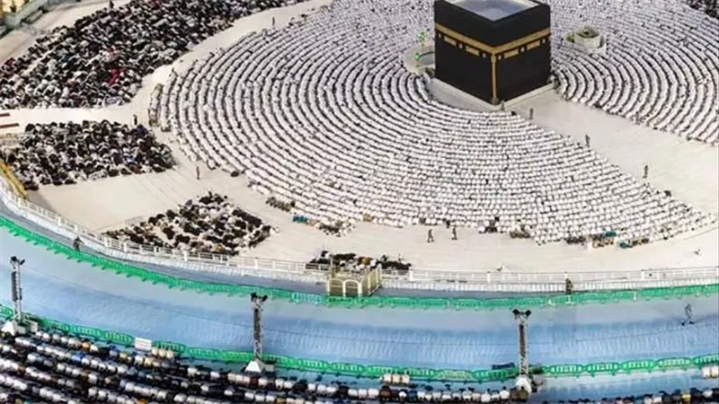 إتاحة الفرصة للجميع.. قرار عاجل من السعودية بشأن عمرة رمضان