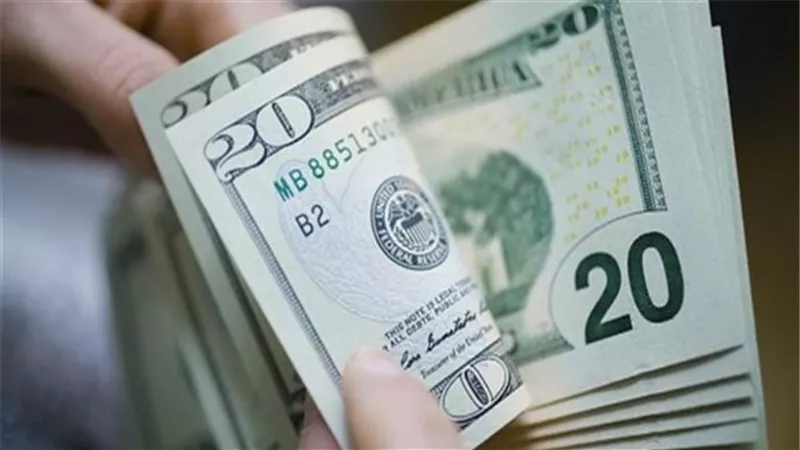 سعر الدولار اليوم الأحد 7-4-2024 قبل بداية التعاملات