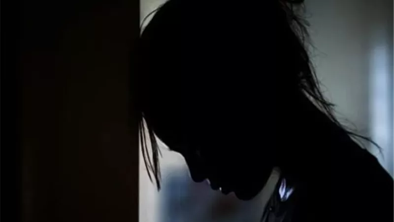 خزين البيت السبب.. مها تطلب الخلع من زوجها: مفيش بخل كده