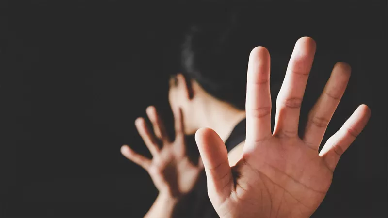 نجت من مصير حبيبة الشماع.. القصة الكاملة لاتهام سائق بالتحرش بطالبة بطب الأسنان 
