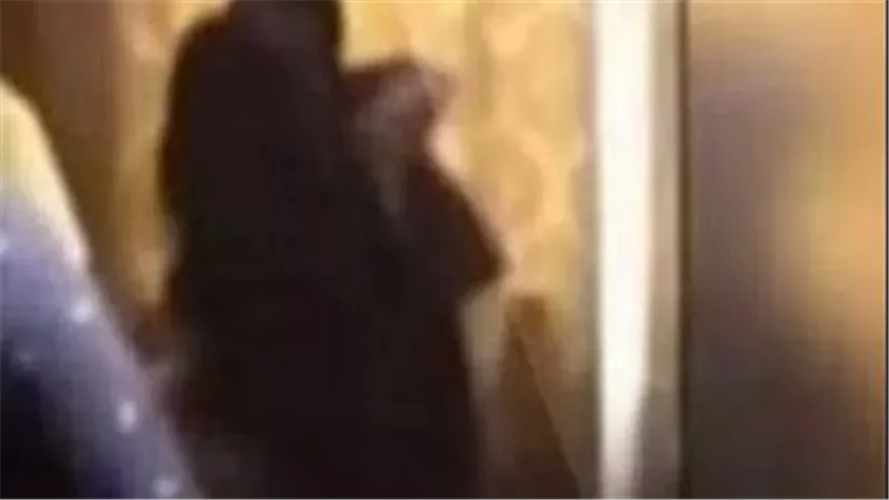 فيديوهات مخلة.. تفاصيل مثيرة في إحالة عامل هدد مدير ماركت شهير للجنايات