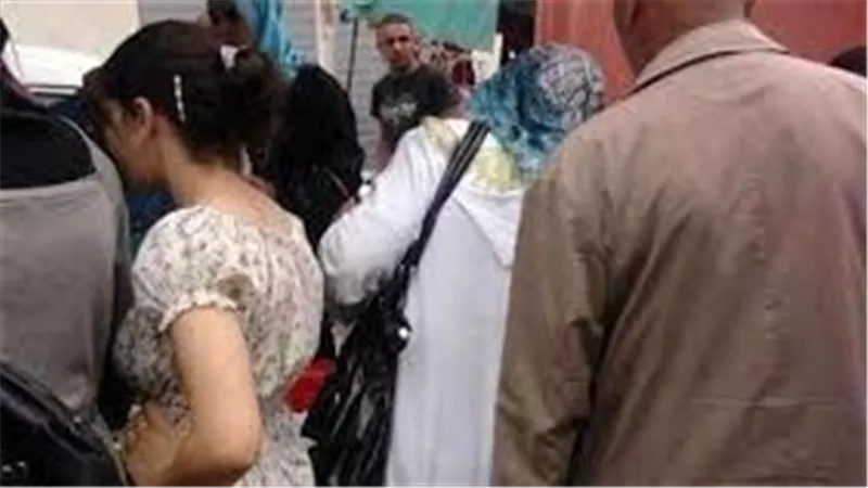 حط ايده على صدري.. تفاصيل مثيرة في اتهام مدرسة لراكب بالتحرش بها داخل ميكروباص بالهرم