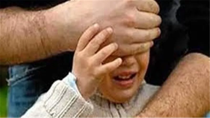 الحمض النووي غير مطابق.. مفاجأة في تقرير الطب الشرعي لضحية عصابة خطف الأطفال بالجيزة
