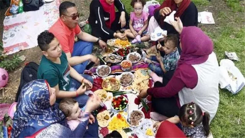 عطلة كبيرة للموظفين.. عدد أيام اجازة شم النسيم 2024 بعد ترحيل عيد العمال