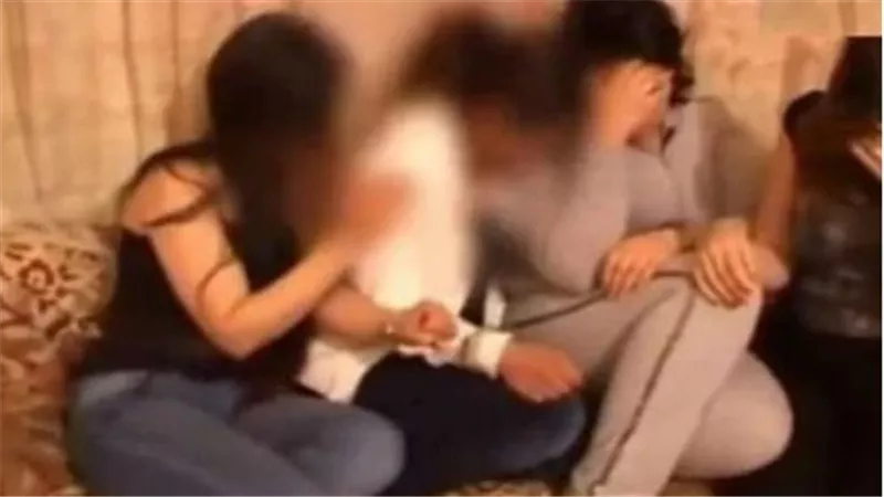 تفاصيل مثيرة.. تيك توكر شهيرة تقدم فتيات الليل للأثرياء العرب في الحي الراقي