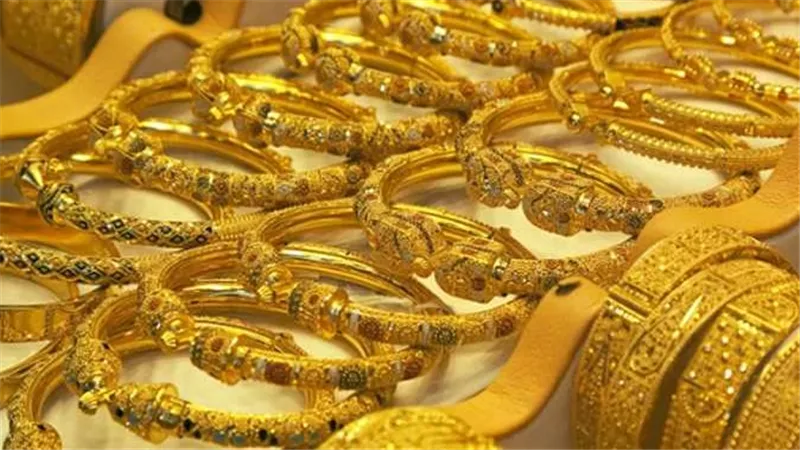 سعر الذهب اليوم الإثنين 13-5-2024 تحرك جديد