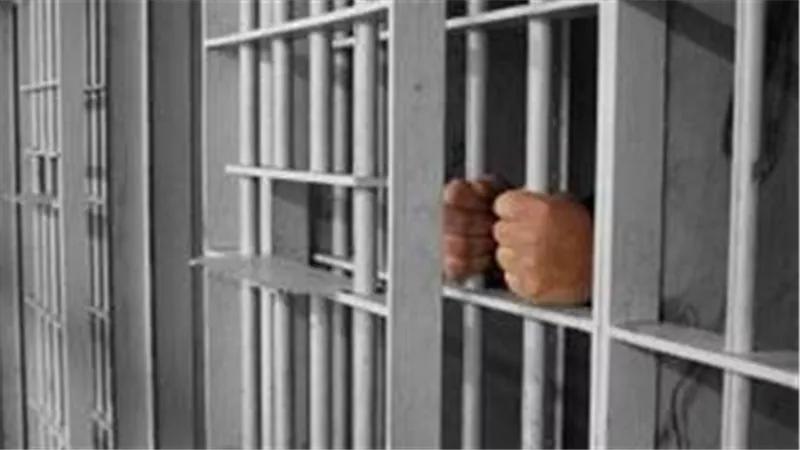 خلع البدلة الحمراء.. تفاصيل الحكم على المتهم بقتل زوجته لتقديمها قربانا للجن في الفيوم