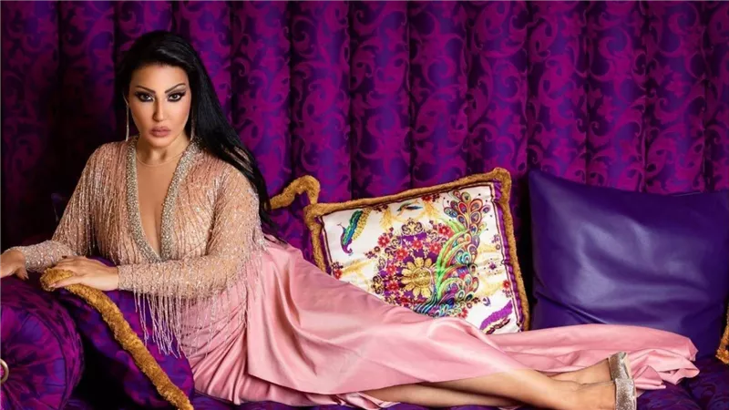 نصف مليون جنيه.. تفاصيل بلاغ سمية الخشاب ضد منتج سينمائي في محضر رسمي