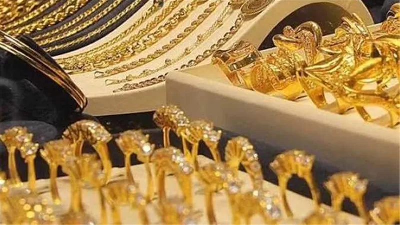سعر الذهب اليوم السبت 18-5-2024 مفاجأة جديدة