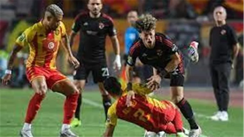 بعدما تنبأت بحادث الرئيس الإيراني.. ماذا قالت ليلى عبداللطيف عن مباراة الأهلي والترجي؟