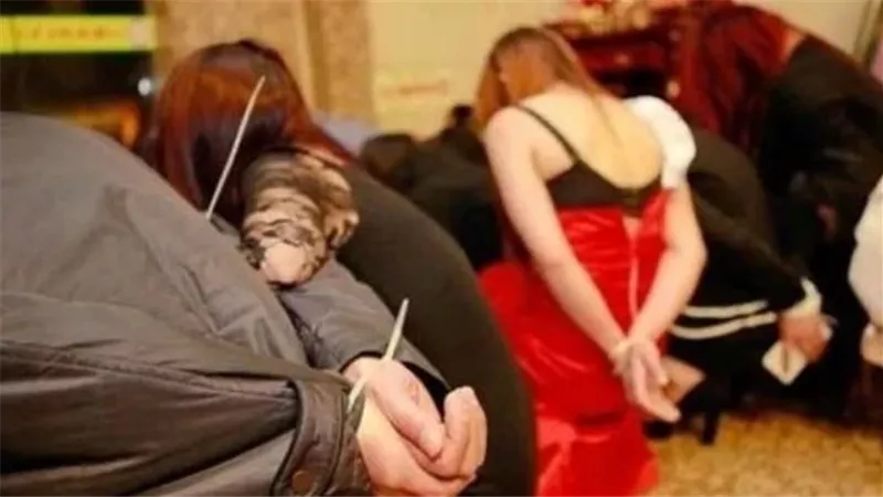 الحقونا شقة للدعارة في العمارة.. تفاصيل مثيرة في ضبط شبكة آداب حدائق الأهرام