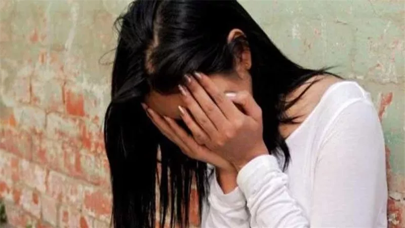 هفسحك النهاردة.. تفاصيل مثيرة في اتهام فتاة لخطيبها بخطفها واغتصابها 11 يوما بالإسكندرية