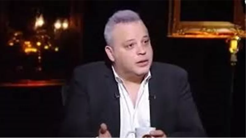 الخادمة سرقت الشقة وخلتها على الحديدة.. ماذا حدث للفنان تامر عبدالمنعم؟