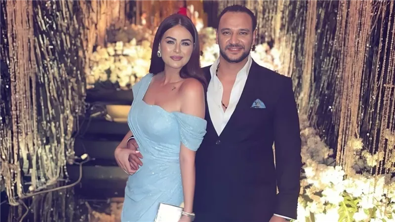 مكالمة حب 4 ساعات.. هل انفصل أحمد خالد صالح وهنادي مهنا؟