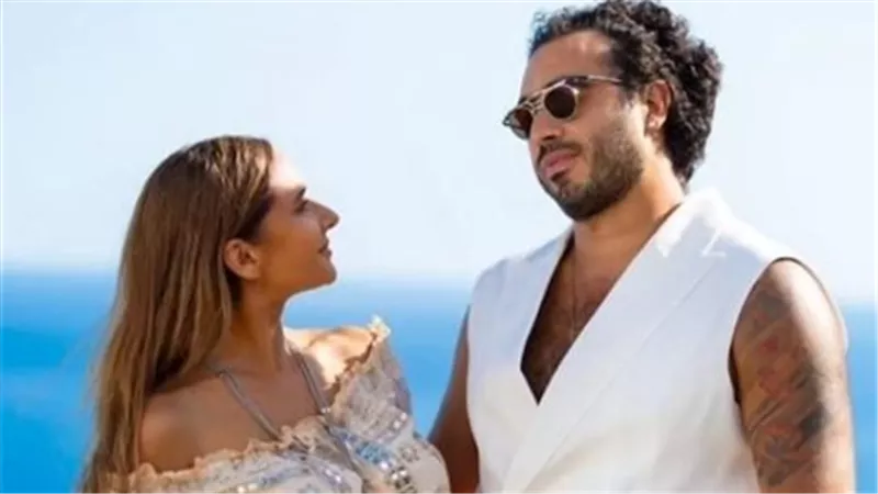 زواج مفاجئ وطلاق في هدوء.. ماذا حدث بين نيللي كريم وهشام عاشور؟