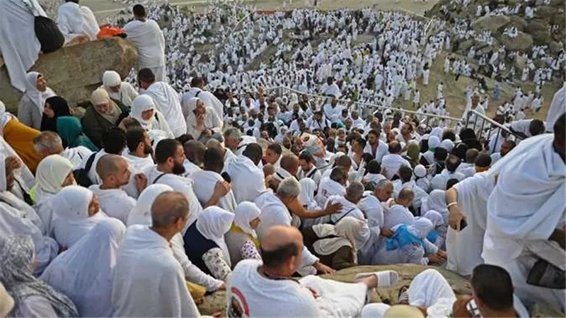 اعتنموا الفرصة.. فضل يوم عرفة والأدعية المستحبة فيه