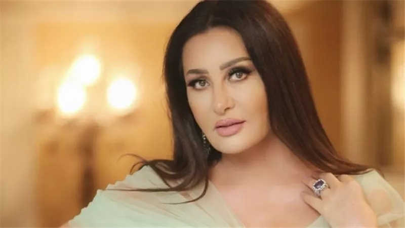 بعت عربيتى ووفاة أمي كسرتني.. لطيفة تكشف تفاصيل مثيرة عن حياتها | فيديو