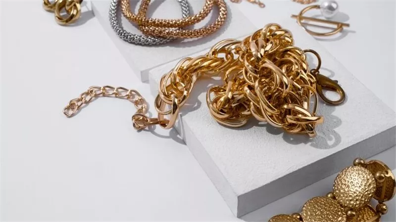 سعر الذهب اليوم الثلاثاء 18-6-2024 تحرك مفاجيء