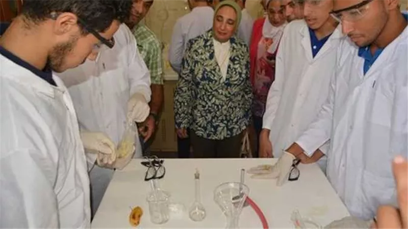  الرسوم والأوراق المطلوبة.. شروط القبول في مدارس stem