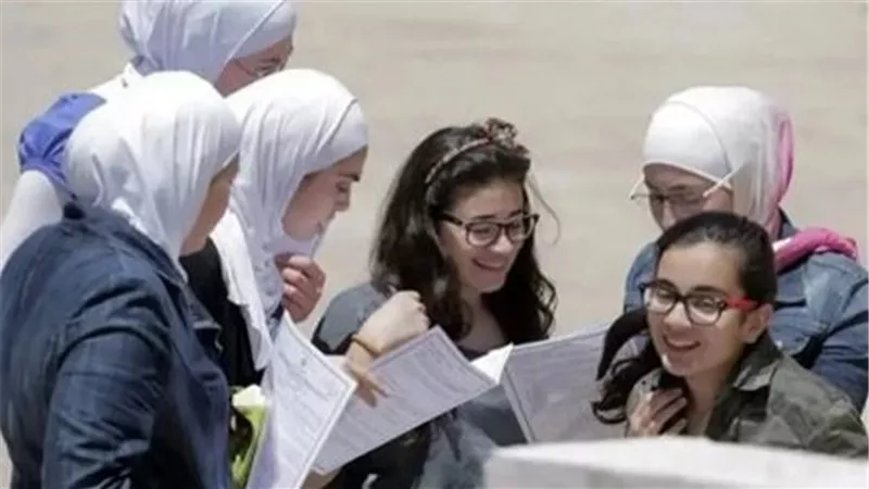 مع المساجد والكنائس.. أماكن تفتح أبوابها لطلاب الثانوية العامة بسبب انقطاع الكهرباء