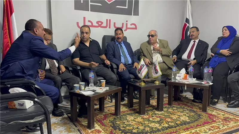 صالون العدل السياسي يطالب بسرعه إجراء انتخابات المحليات وتنفيذ مخرجات الحوار الوطني 