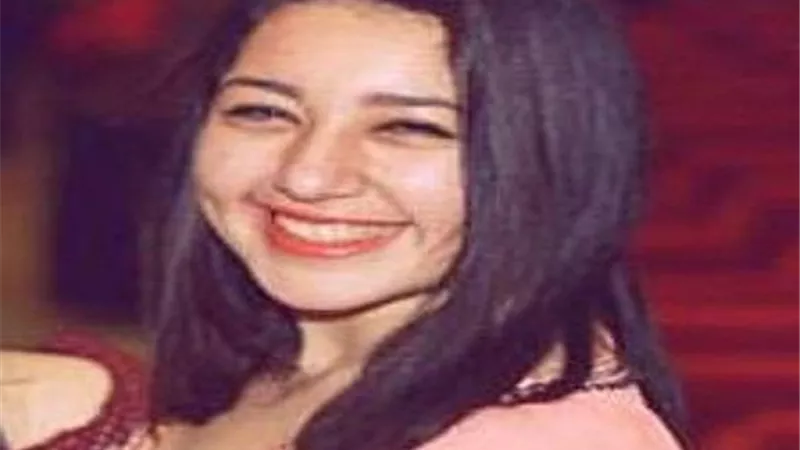 بحبها وعايز أتجوزها.. تفاصيل مثيرة في مطاردة شاب لمذيعة راديو أمام مدينة الإنتاج الإعلامي 