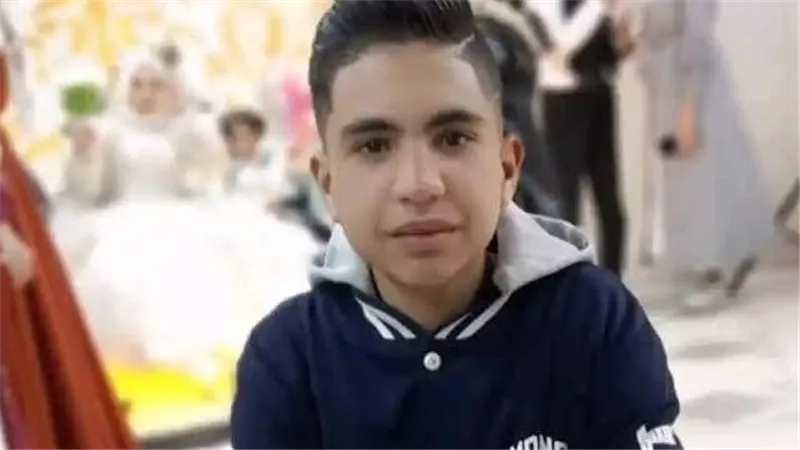 مش لاقي شغل يصرف بيه على أمه وأخواته البنات.. طفل ينهي حياته بطريقة مأساوية في طنطا