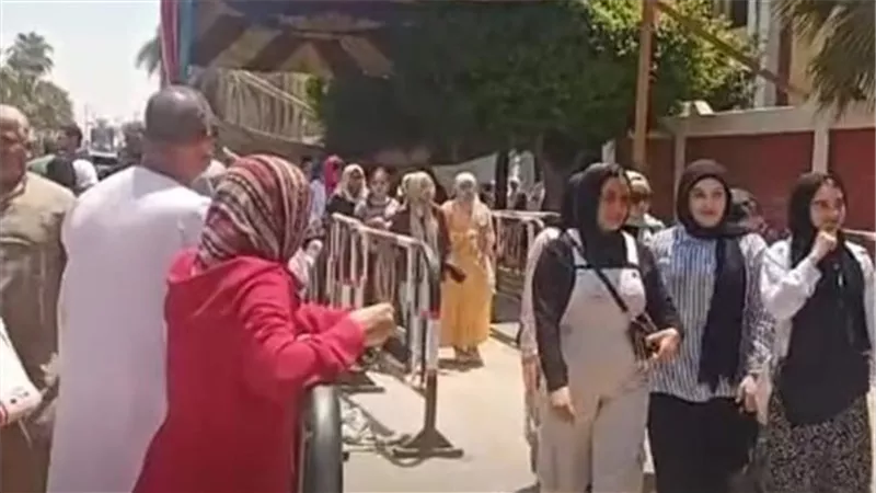 أثارت الرأي العام.. القصة الكاملة لتسريب امتحان الكيمياء للثانوية العامة على فلاشة