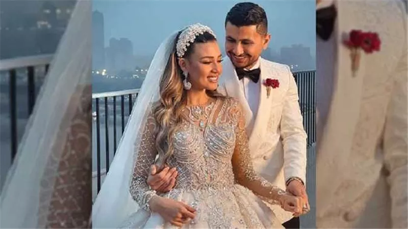 اشترى لها فستان من الألماس.. من هو علي غزلان الذي انفصل عن فرح شعبان ملكة جمال مصر؟