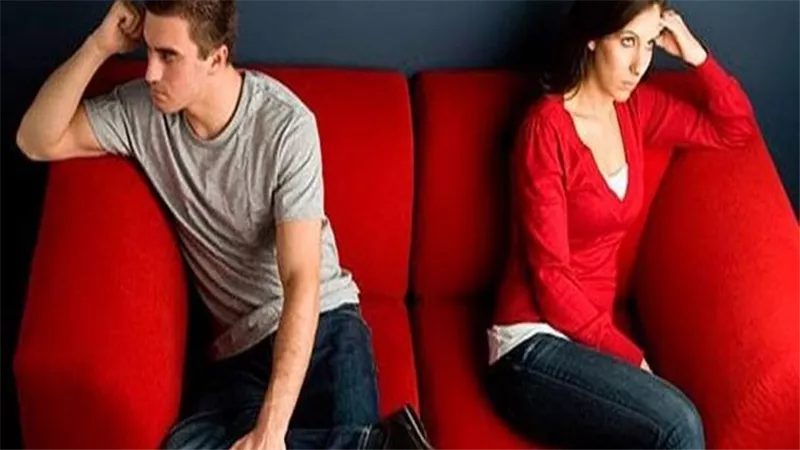 بيشرب فى المج بتاعي.. نسمة تطلب خلع زوجها أمام محكمة الأسرة