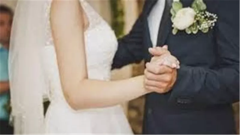 تفاصيل مثيرة.. رجل يطالب زوجته بربع مليون جنيه في دعوى نشوز