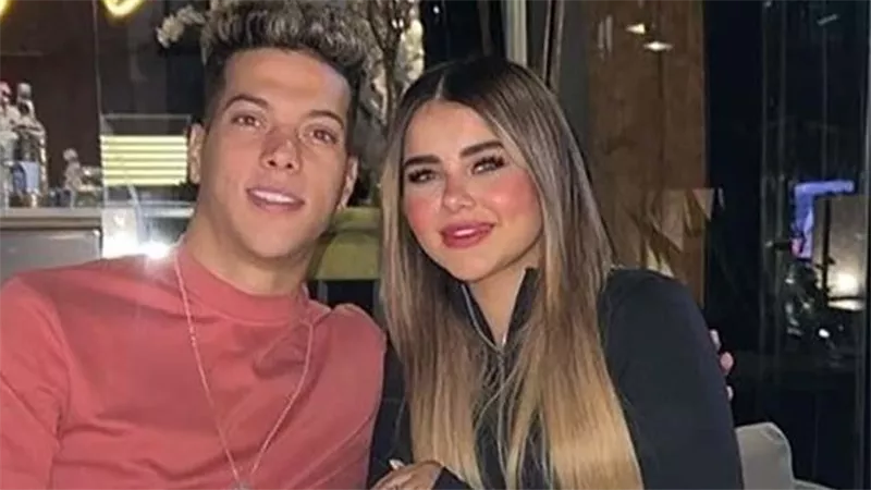 بعد أزمة المول.. كل ما تريد معرفته عن زوجة امام عاشور