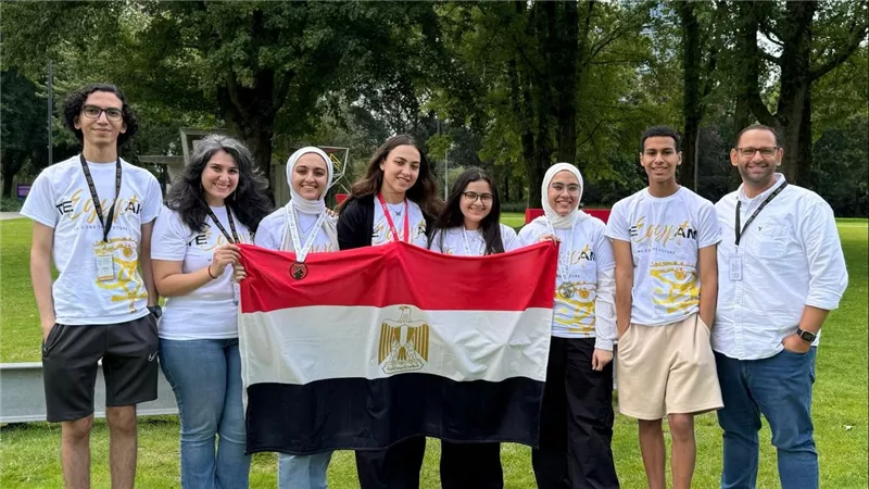 مصر تحصد فضية وبرونزيتين في أولمبياد أوروبا الدولي للمعلوماتية للبنات