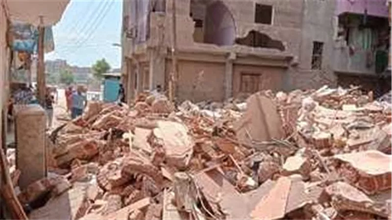 بعد انتشال جثث الضحايا.. القصة كاملة لانهيار منزل مكون من 5 أدوار في الغربية