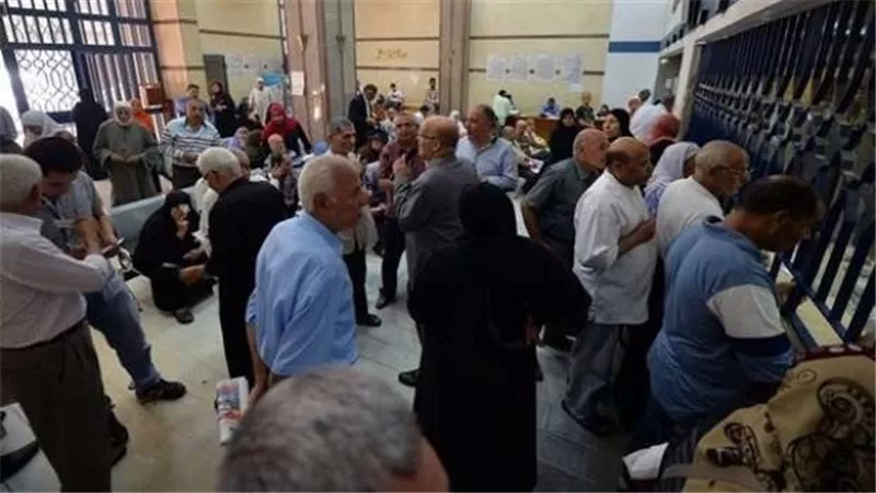 سن التقاعد الجديد.. موعد تطبيق الزيادة التدريجية للخروج على المعاش