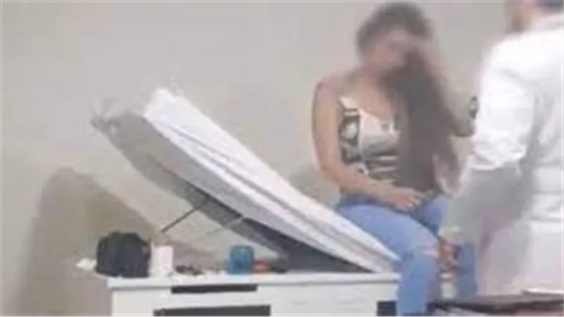 داخل عيادته الخاصة.. تفاصيل الحكم على طبيب بتهمة هتك عرض مريضة في الشرقية