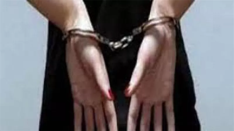 خنقته بإيشارب.. سيدة تنهي حياة زوجها في الشيخ زايد والسبب صادم